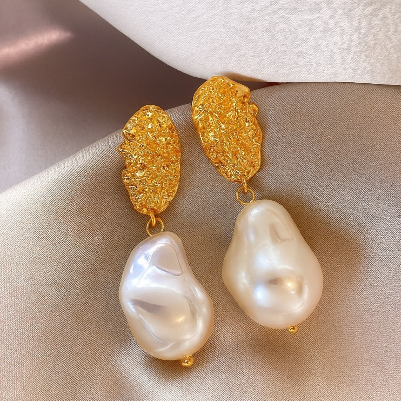 Sea Mist Earring