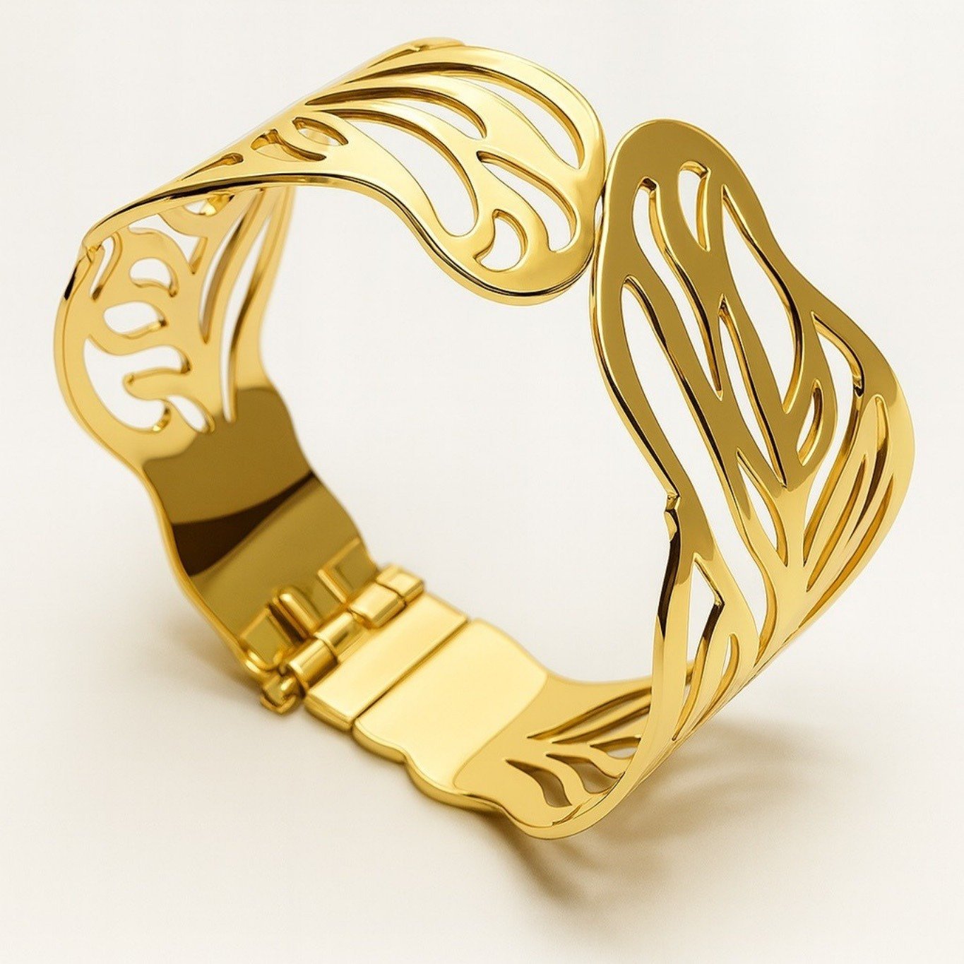 Golden Breeze Bracelet