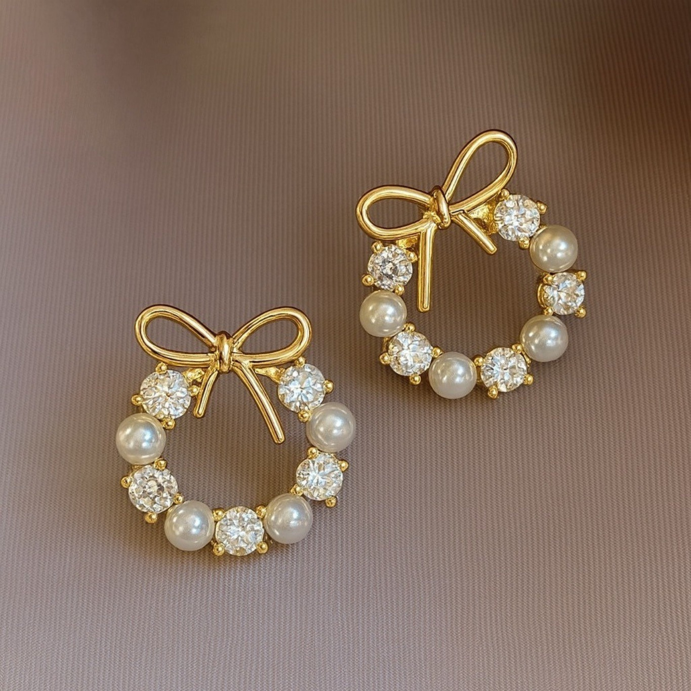Mini Crown Drops