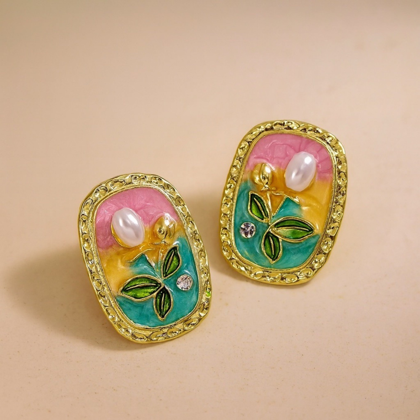 Resin Lush Earring