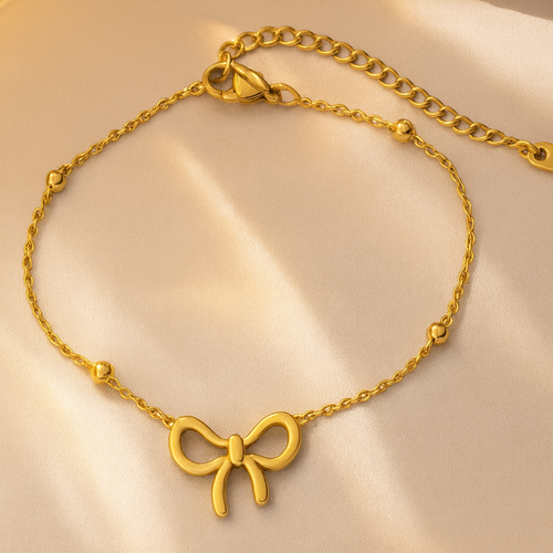 Knot of Affection Bracelet