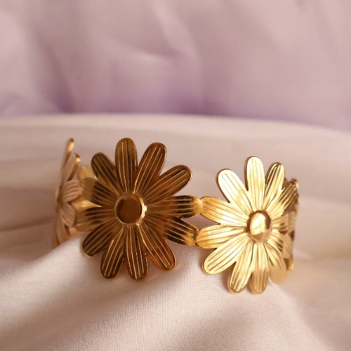Flower Flex Bracelet